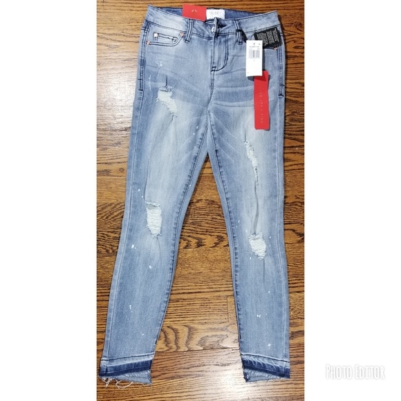 Celebrity Pink Released Hem Mid Rise Ankle Skinny - Picture 1 of 8